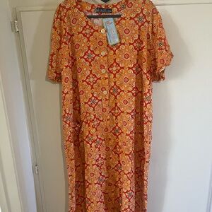 NWT Batik Vibrant Orange Floral Dress p2p23” L 43”